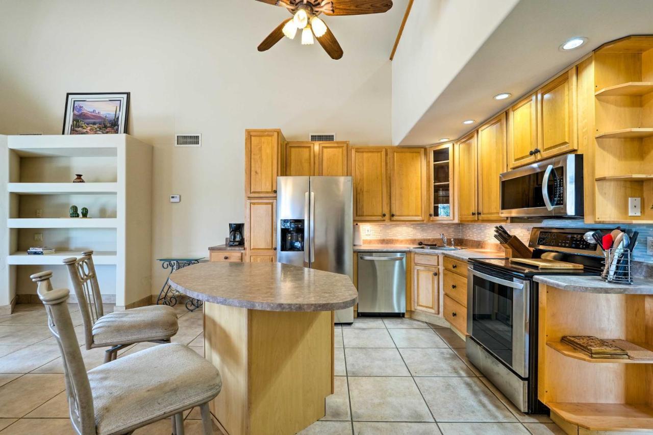 Pet-Friendly Glendale Home With Pool And Putting Green Phoenix Exterior photo
